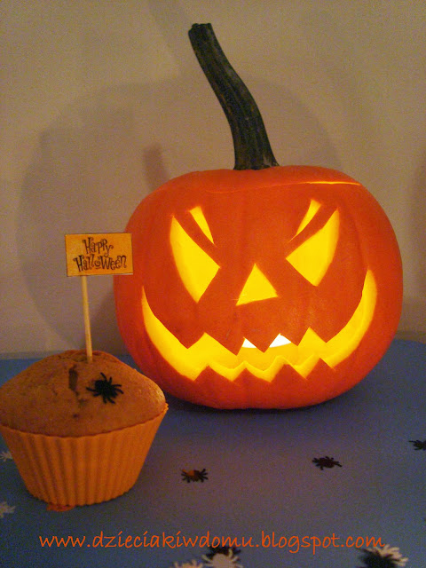 dyniowe muffinki na halloween