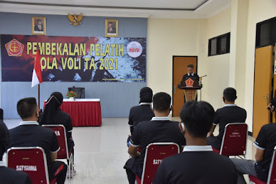 Kapusjaspermildas TNI Beri Pembekalan Pelatih Bola Voli