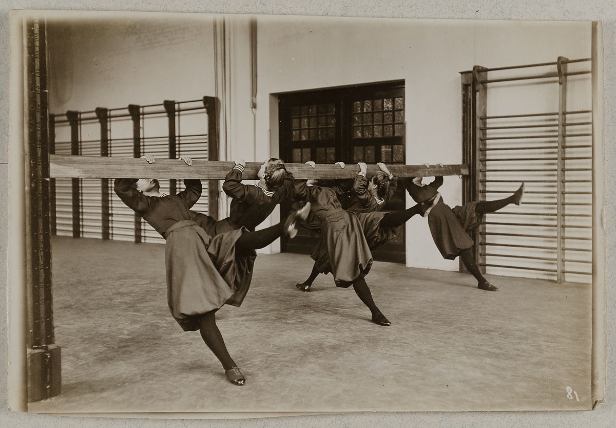 Vintage Photographs Show German Women Practicing Swedish Gymnastics in