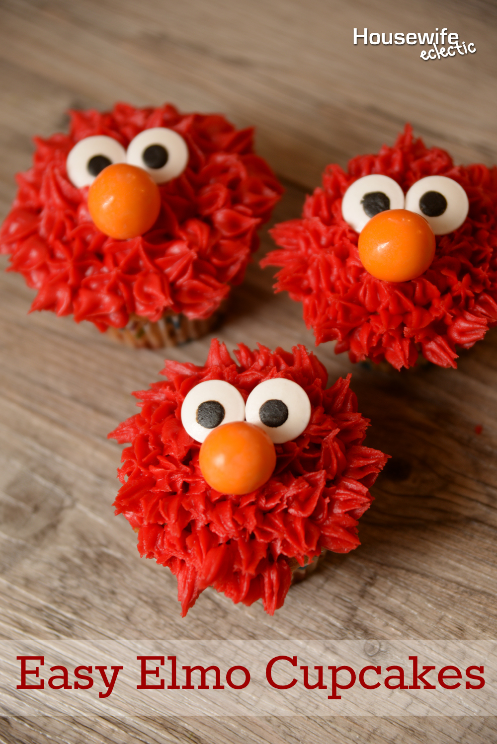 Easy Elmo Cupcakes - Housewife Eclectic