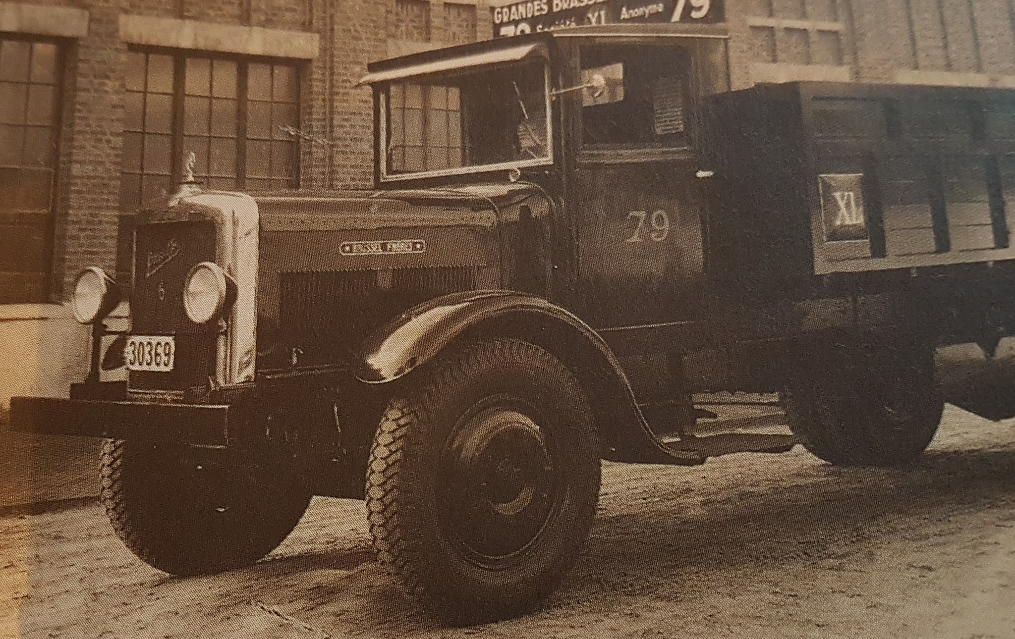 radiatoremblems-brossel-belgium