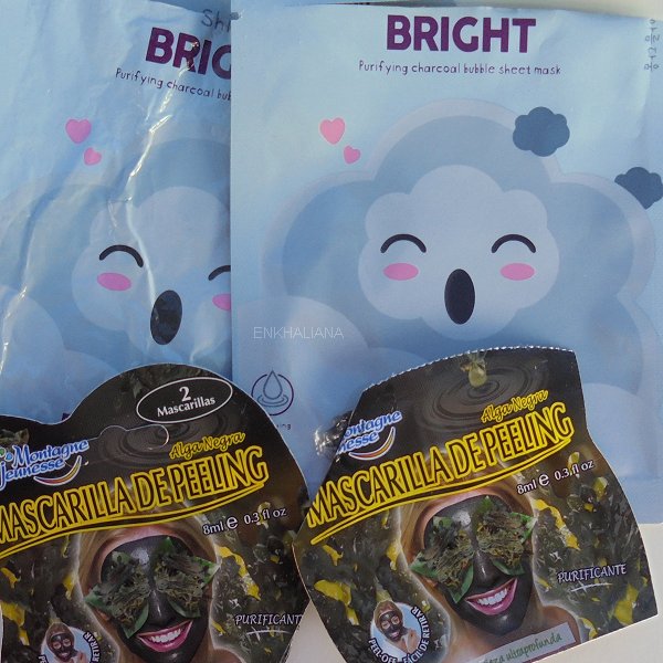 K*Pop Mascarilla De Carbón / Jeunesse Montagne Mascarilla De peeling Alga Negra