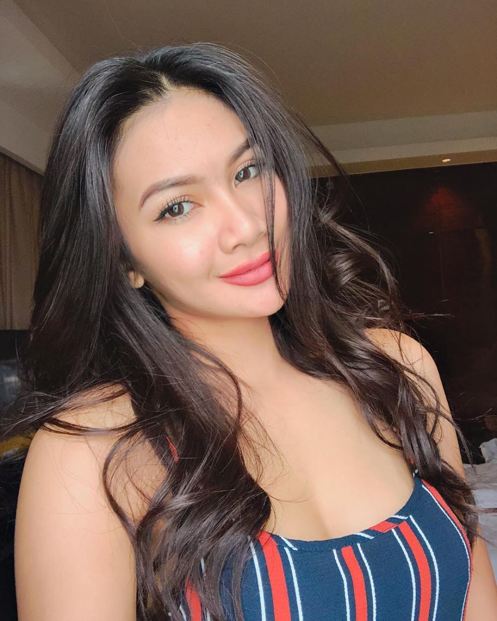 Potret Seksi Maulia Lestari Model Cantik Yang Mirip Ariel Tatum Media Rumpiyuknetizen