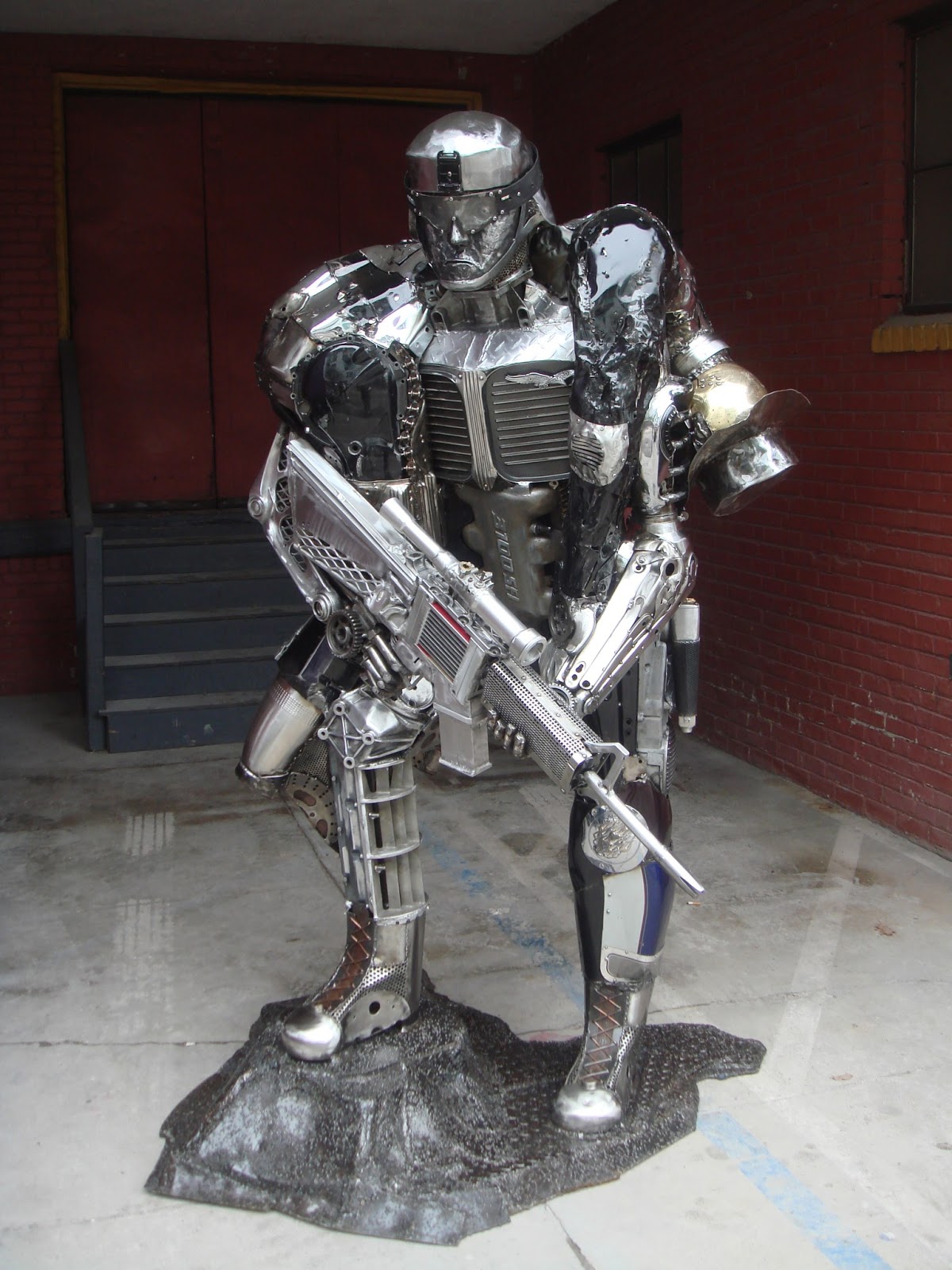 Contemporary Art, Summer 2013: Rustic Steel Creations and a tribute to ...