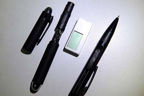 Terungkap! Inilah 7 Benda Canggih Yang Digunakan Sebagai Alat Menyontek Saat Ujian Kelulusuan Terungkap! Inilah 7 Benda Canggih Yang Digunakan Sebagai Alat Menyontek Saat Ujian Kelulusuan