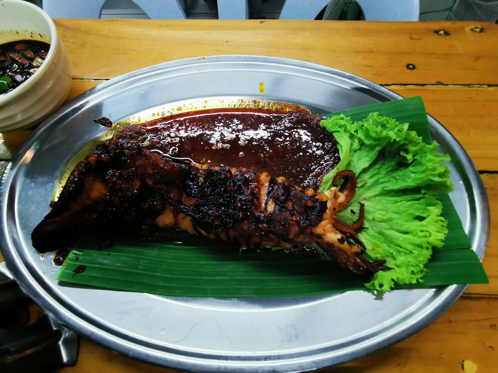 Menjamu Selera Dengan Hidangan Makanan Laut Di Restoran