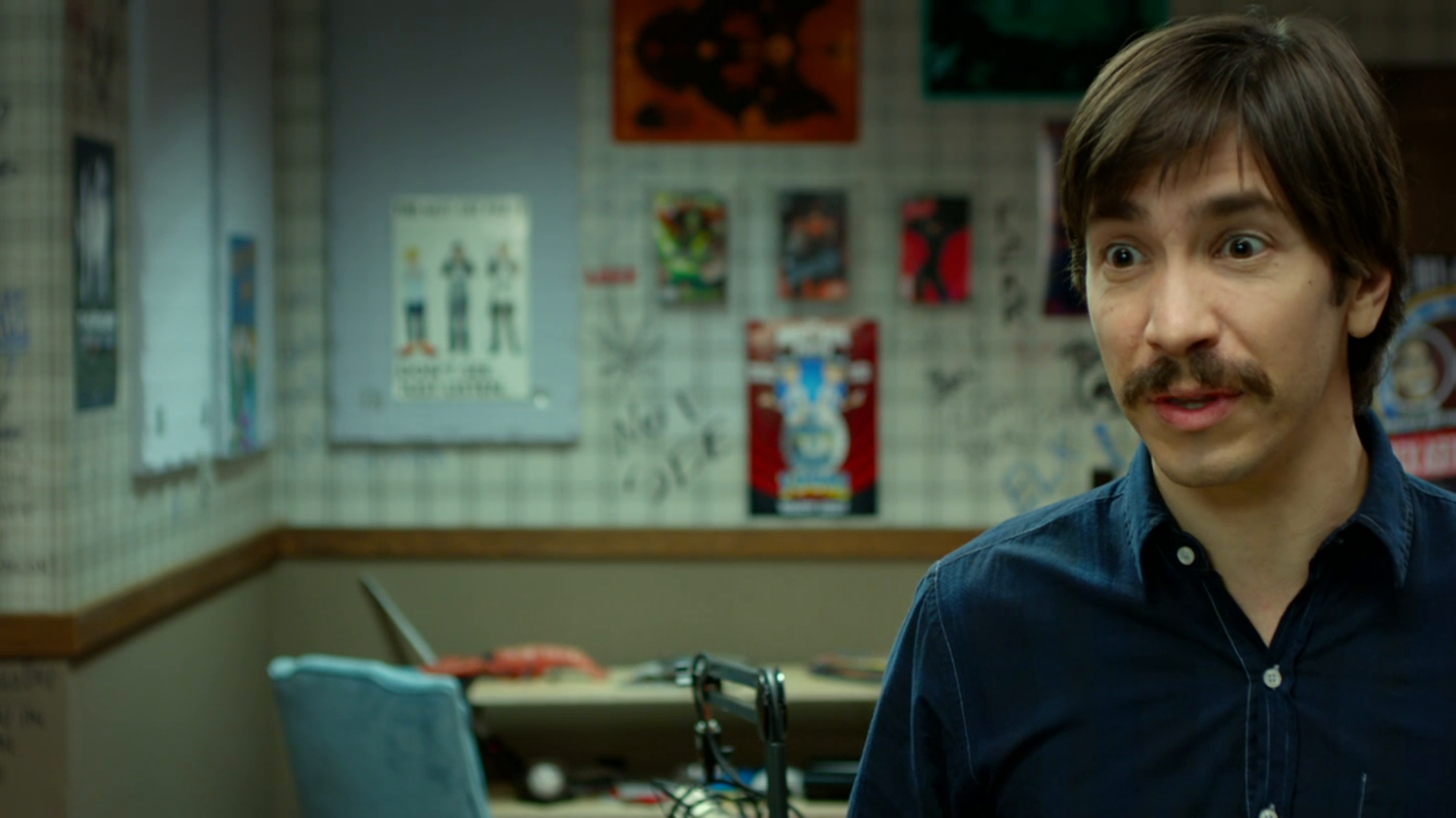 Review Film Tusk (2014) Kakek Psikopat Hobi Mengubah Manusia Menjadi