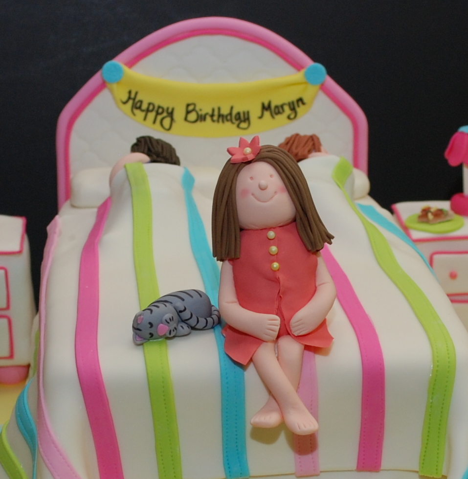 the-bakery-next-door-slumber-party-birthday-cake