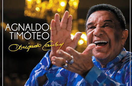 O cantor Agnaldo Timóteo apresenta o show OBRIGADO CAUBY, em homenagem ao seu ídolo Cauby Peixoto