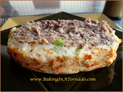 Potato Crusted Meatloaf | recipe developed by www.BakingInATornado.com | #recipe #dinner