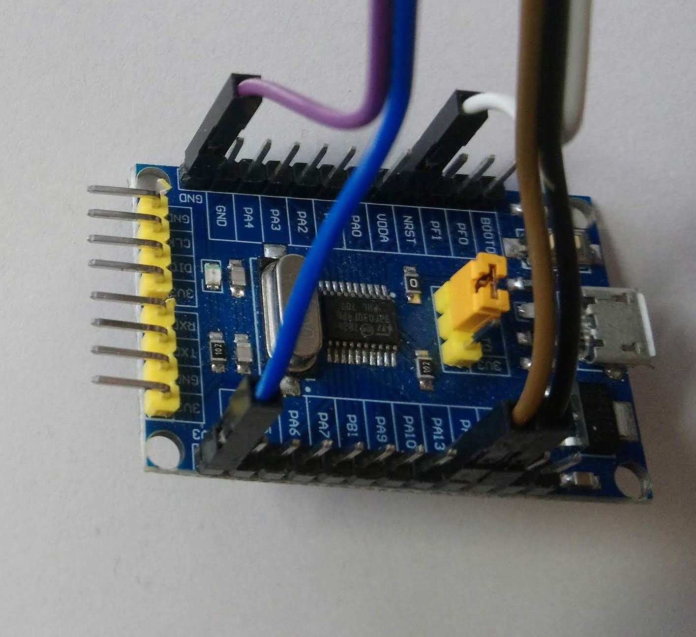 µc.net: Super cheap STM32F030F4P6 ARM CORTEX-M0 board, programming with ...