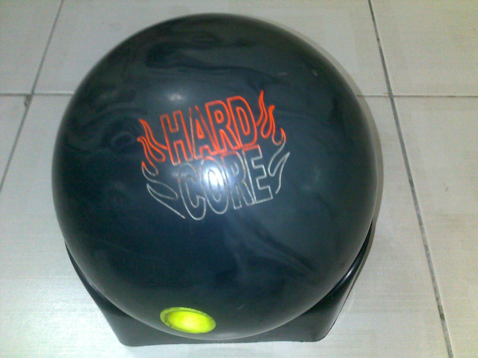 KEDAI BOWLING ONLINE Reactive Bowling Ball Circle Hardcore 13 lbs