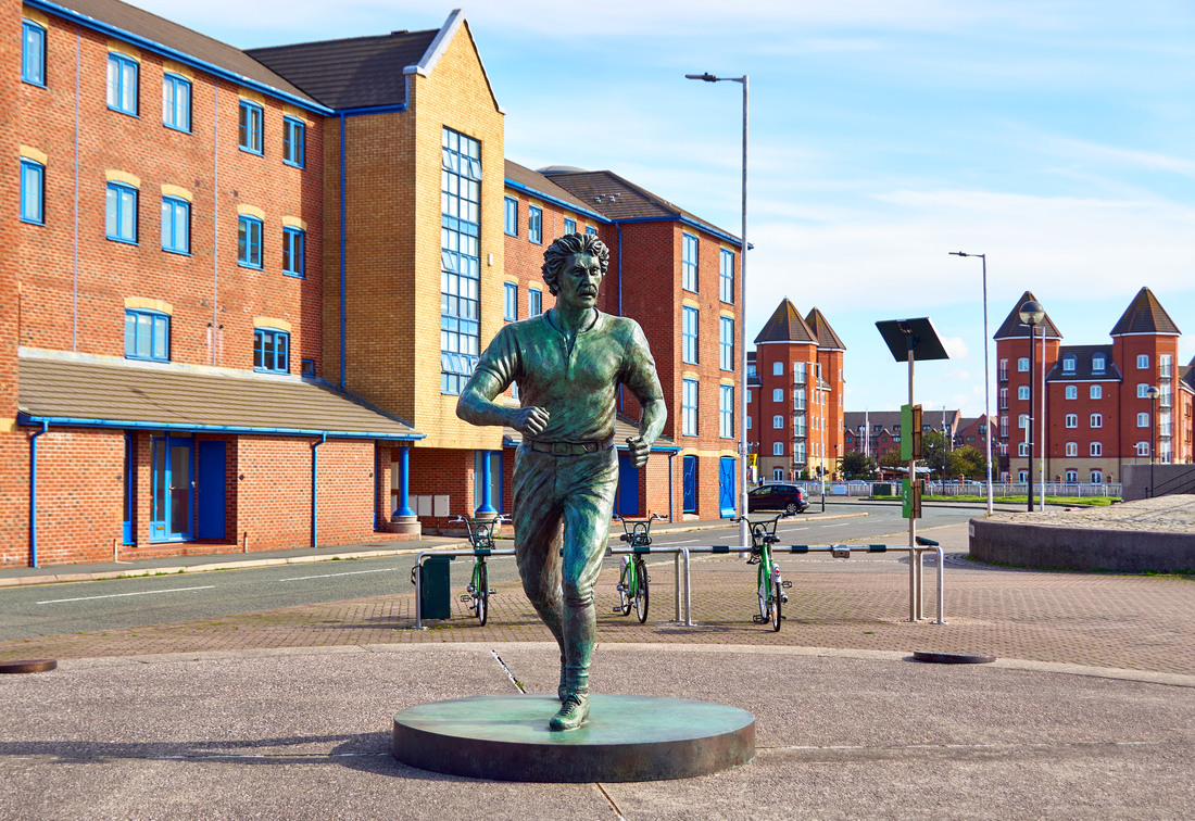 Statues in Liverpool Page 17 SkyscraperCity Forum