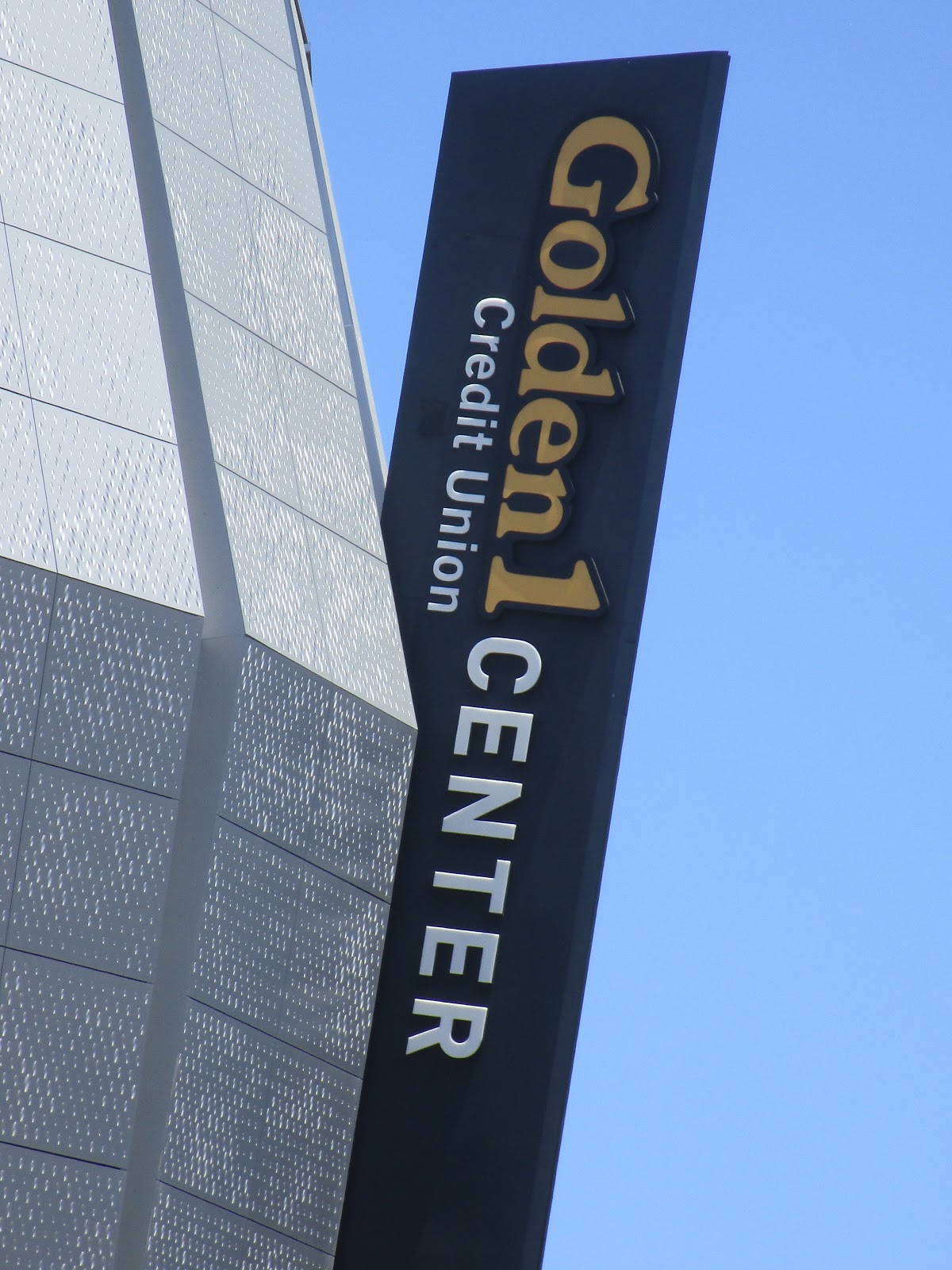 Adventures in Weseland: Outside the Golden 1 Center