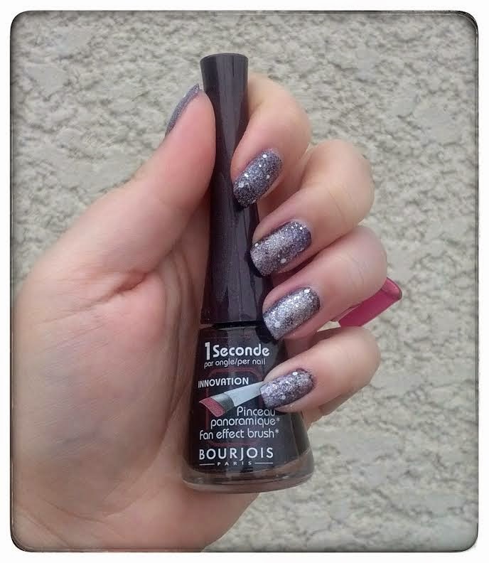 Nailart Galaxie Girly