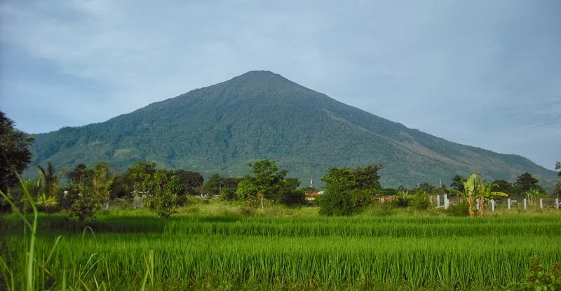 Membuka Cerita 2019 dari Gunung Ciremai via Palutungan 