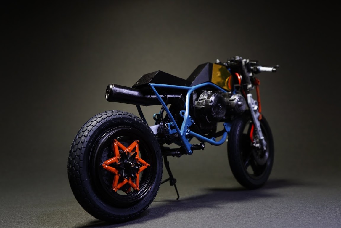 Электромотоцикл Cafe Racer м6