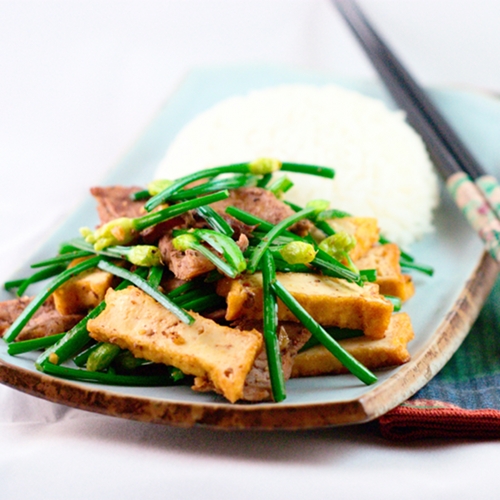 Red Shallot Kitchen: Stir Fried Garlic Chives, Beef, and Tofu with ...
