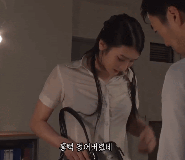 비에 젖은 혼조 스즈