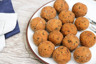 Bolinho de frango com mandioquinha