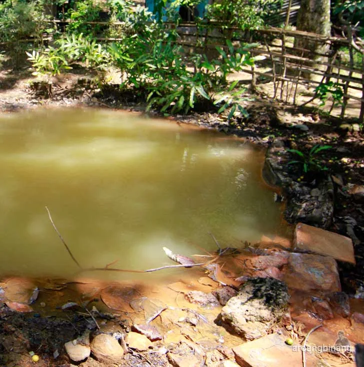 air panas kawah merah gunung pancar bogor