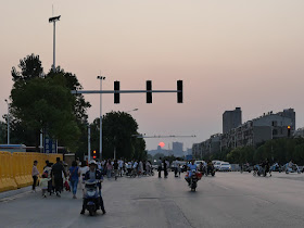 looking westward down Heping Avenue in Xuzhou