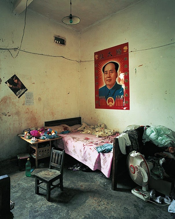 16 Children & Their Bedrooms From Around the World - Dong, 9, Yunnan, China - Dong's Bed