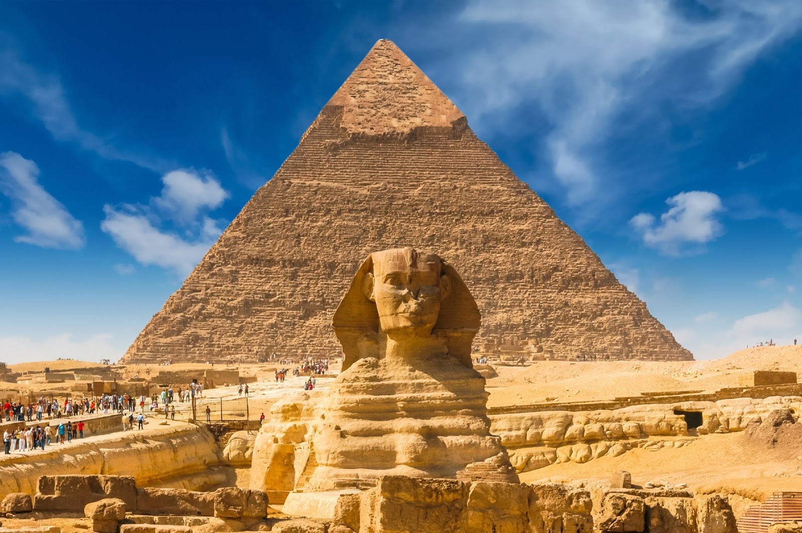 safe to visit pyramids in egypt