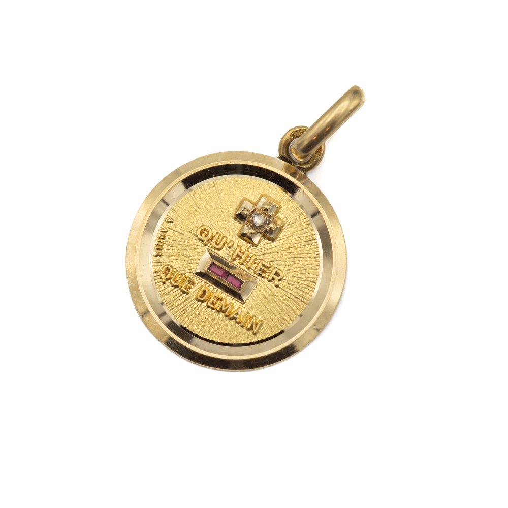 Vintage French Qu' Hier Que Demain 18k Gold Charm