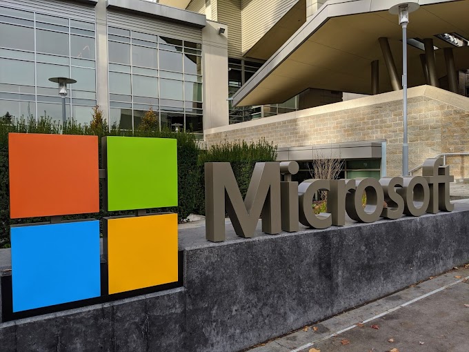 Microsoft's worldwide stores closed