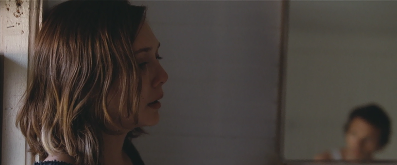 Martha Marcy May Marlene Streaming Film Review Feast: Review: Martha Marcy May Marlene (2011)