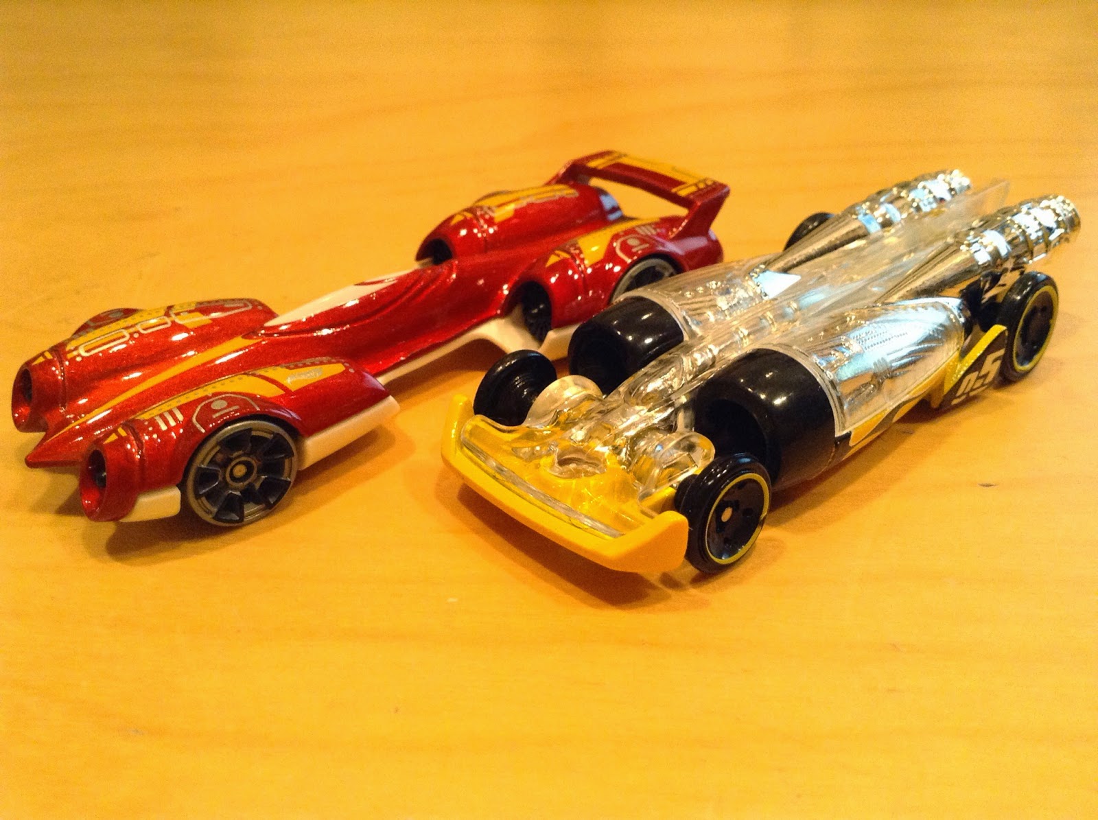 JULIAN'S HOT WHEELS BLOG 4Ward Speed & Salt Shaker