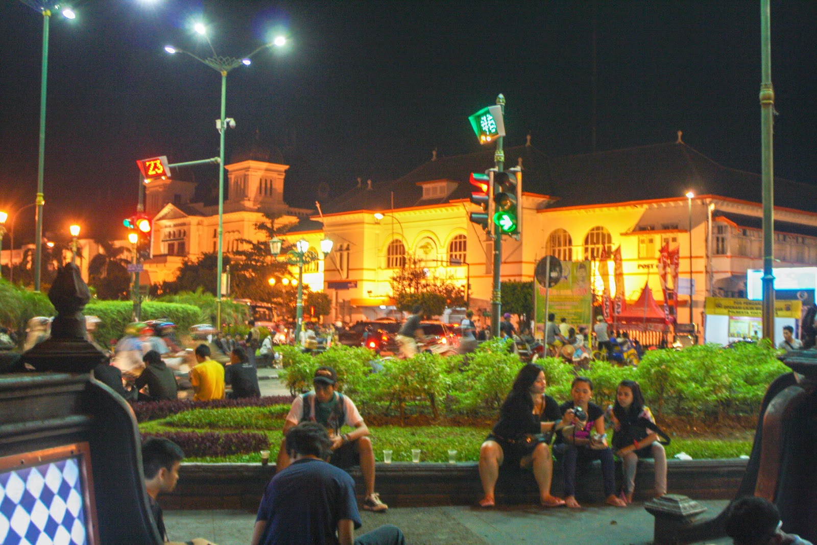 10 Tempat Nongkrong Outdoor di Jogja yang Asik Pas Malam