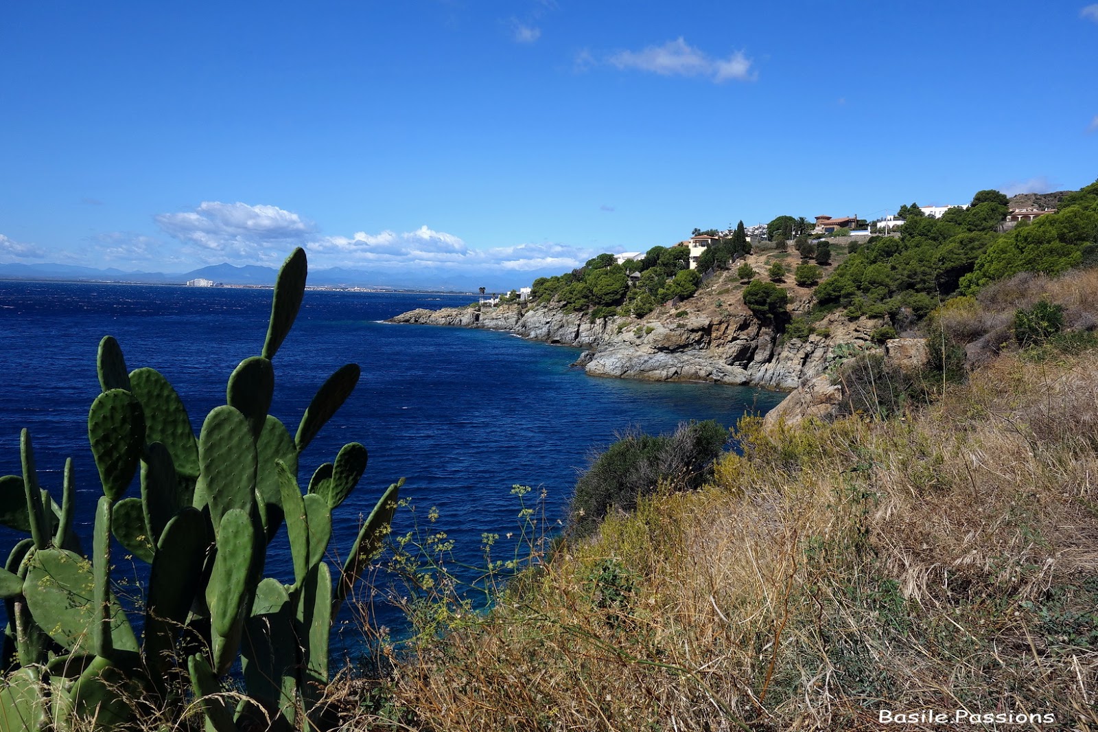 GR 92 Randonnée Roses (Espagne) Un aller retour du port de Rosas