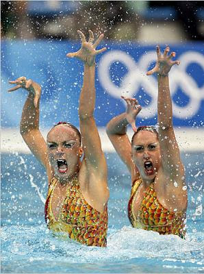 synch_swimming.JPG