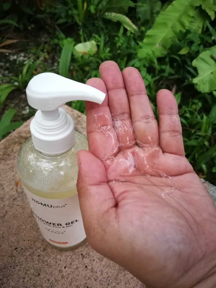 The Beauty Junkie HōMUplus+ Organic Shower Gel by 98