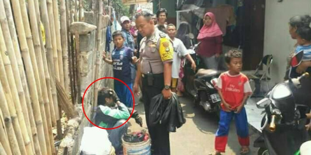 Kasihan Bapak Ojek Online Ini, Kerja Siang Malam Cari Nafkah Saat Pulang Malah Lihat Istrinya Lagi Mesum Dengan Pria Lain