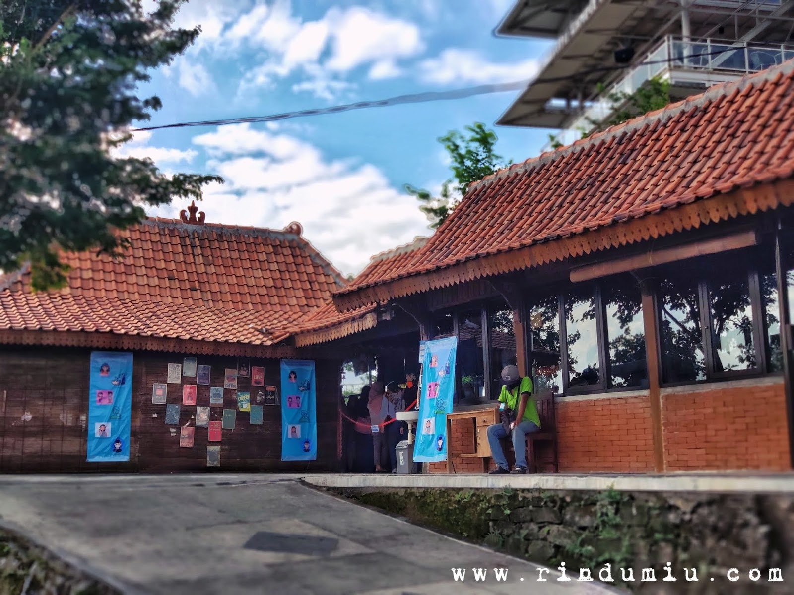 Main entrance of Watu Langit Coffee & Resto in Jogja