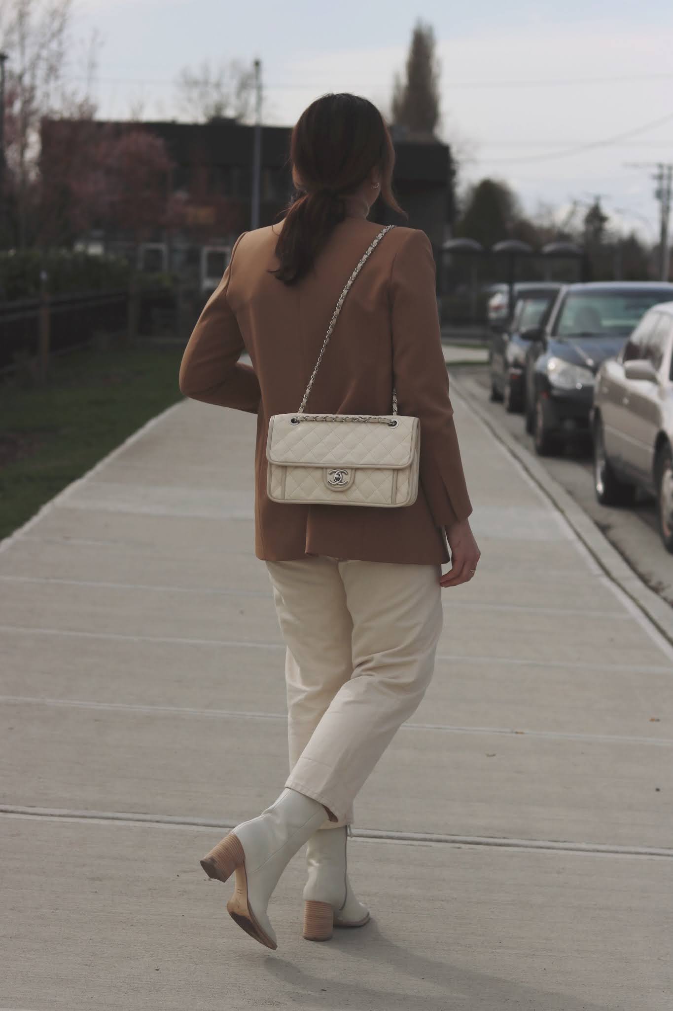 beige and camel outfit sandro blazer chanel french riviera flap la canadienne boots