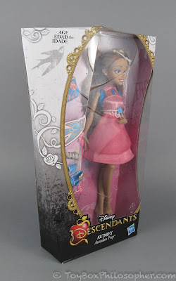 Disney Descendants Dolls from Hasbro (Information & Daynah's First  Impressions) - The Geek's Blog @ disneygeek.com