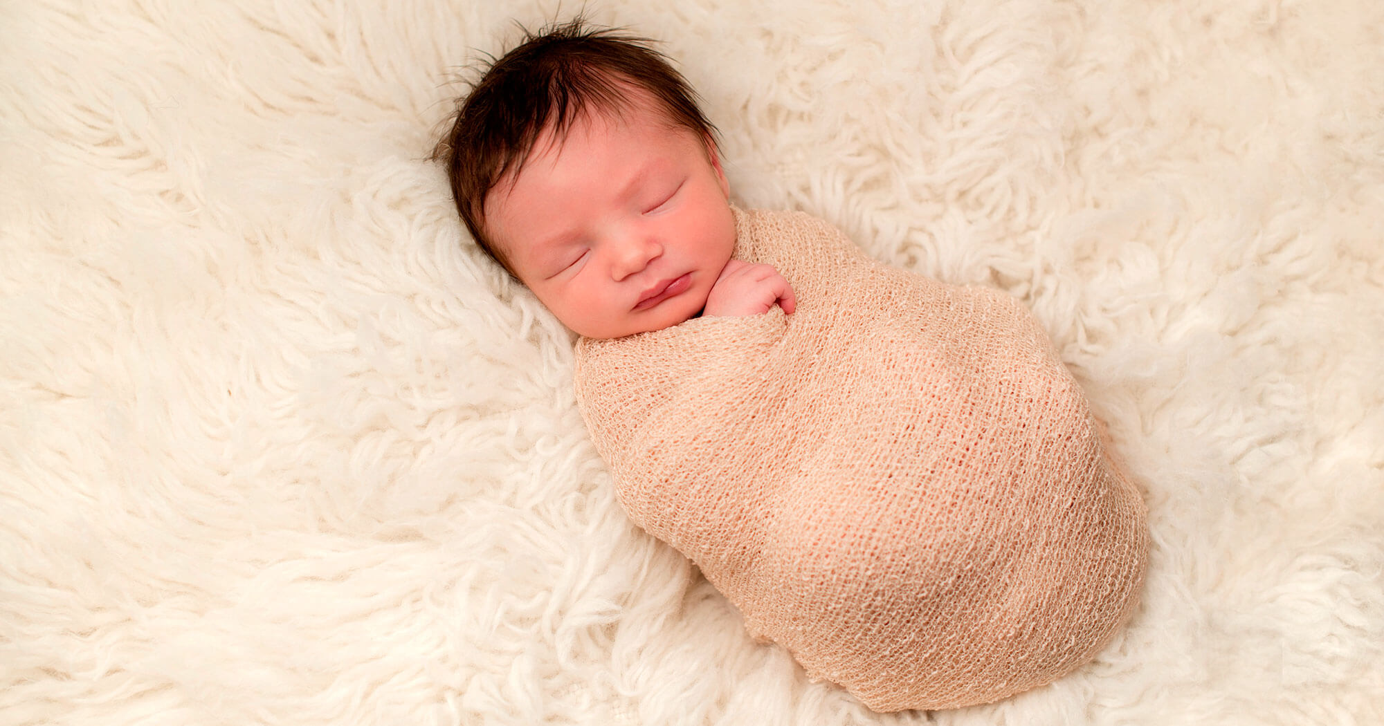 Swaddling Your Baby with the Premium Baby Sleep Swaddles