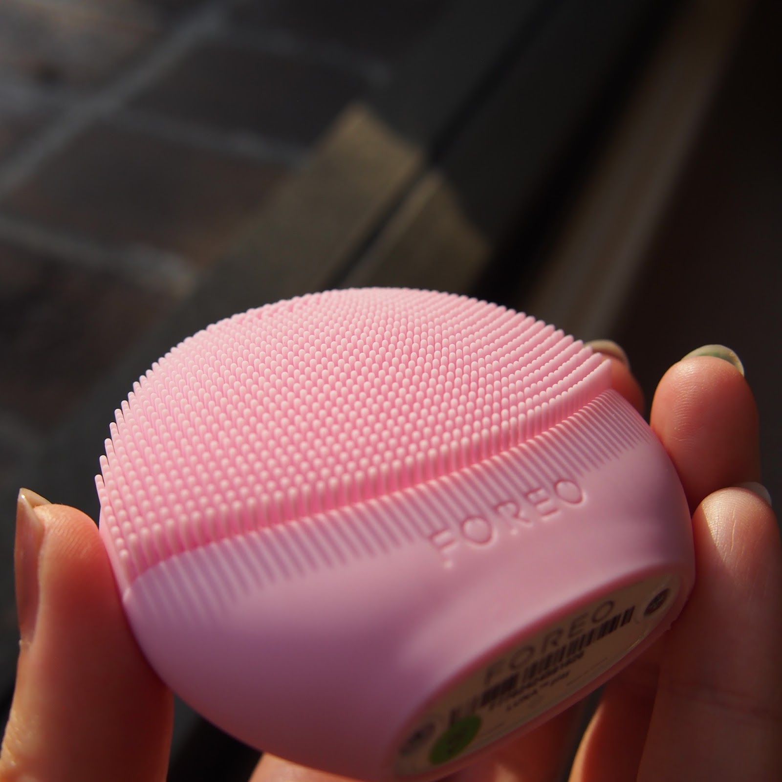 Lily not Louise: FOREO LUNA MINI 2 VS FOREO PLAY PLUS