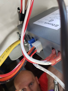 Dometic A/C unit wiring