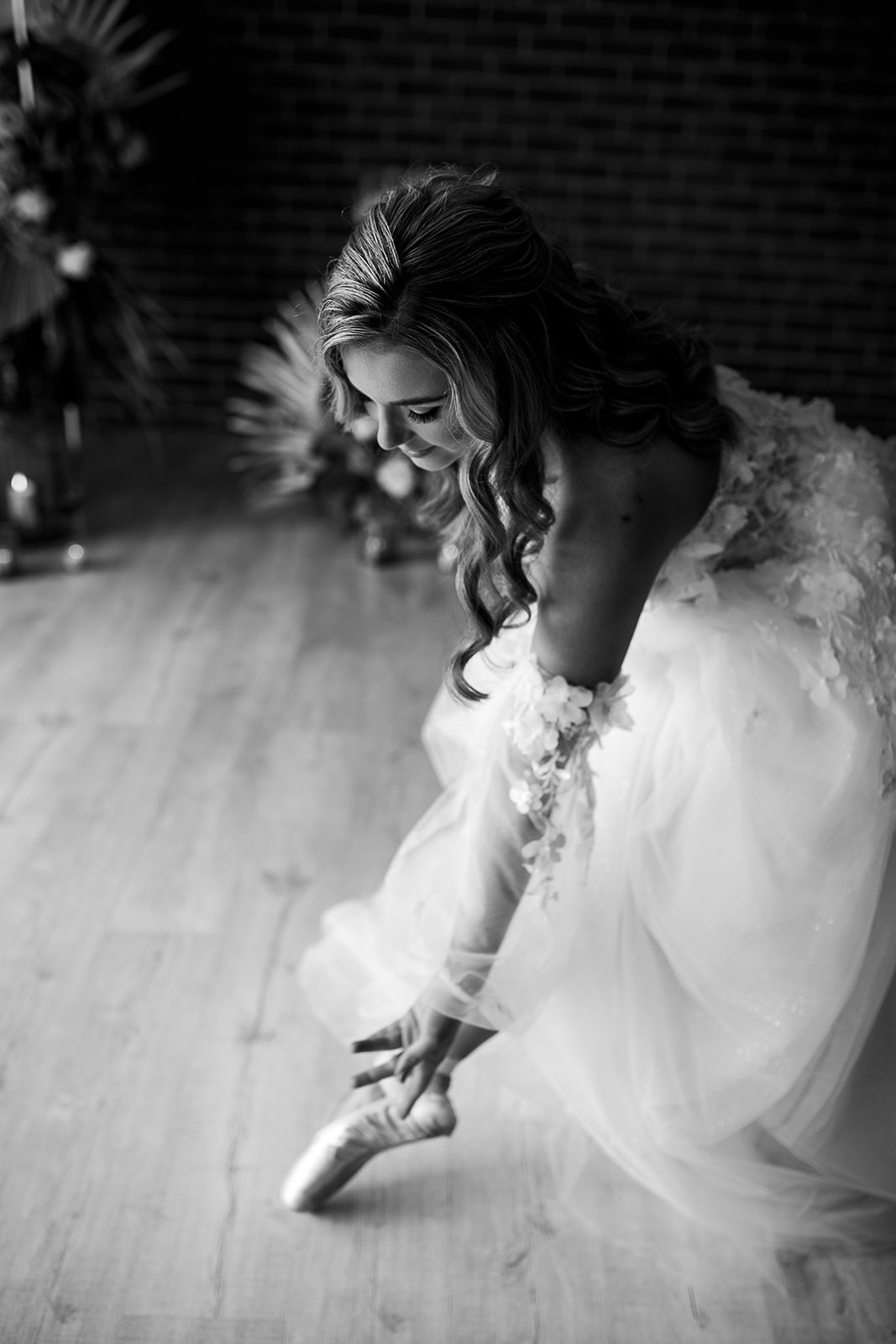 on the aisle blog | ballerina bridal shoot jennifer burch photography central coast weddings nsw bridal gowns floral design pinic setup cake