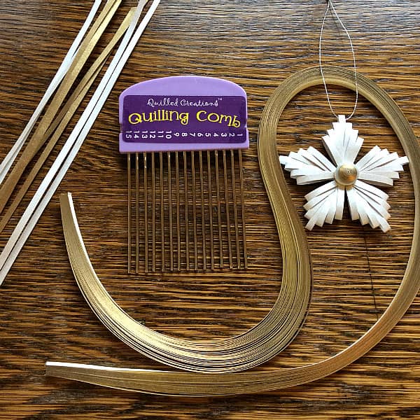 Make Quilling Comb Star Ornaments