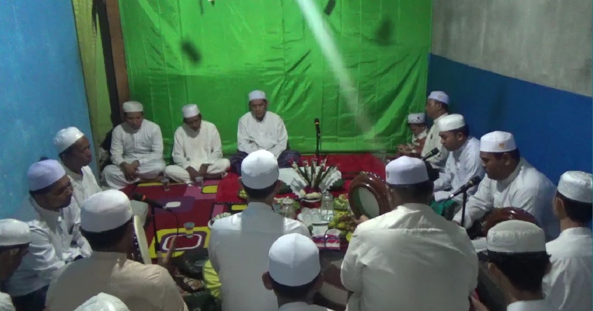 Guru Sekumpul 'Hadir' Maulidan di Perumahan Seribu