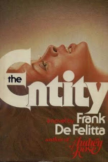 The entity. Frank De Felitta. Editora G. P. Putnam's Sons. 1978. Book cover by Charles Moll.