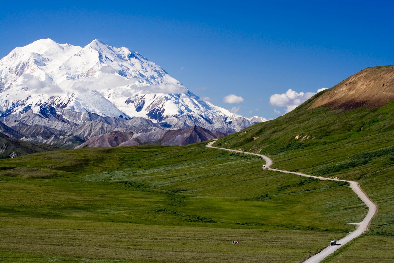 Amber Lake Cabin Rental Four Must See Tourist Attractions In Alaska