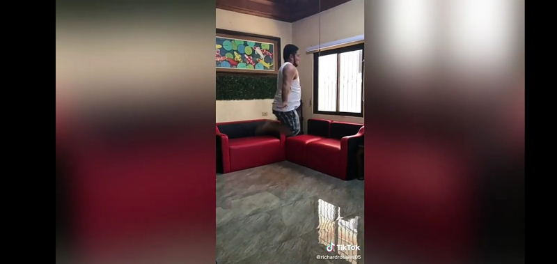 Cara bikin video terbang tiktok dengan mudah Cara bikin video terbang tiktok dengan mudah