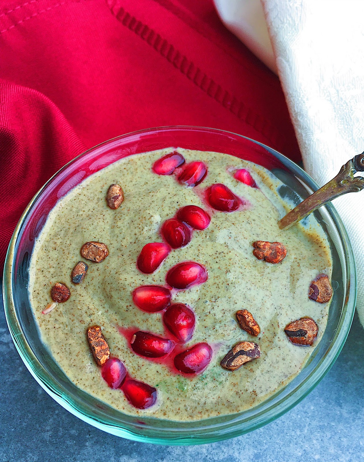 Creamy Spirulina Chia Seed Pudding (Gluten Free, Vegan)